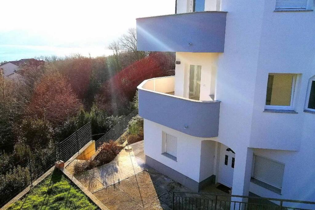 Apartment The View Costabella No.2 Rijeka Exterior photo